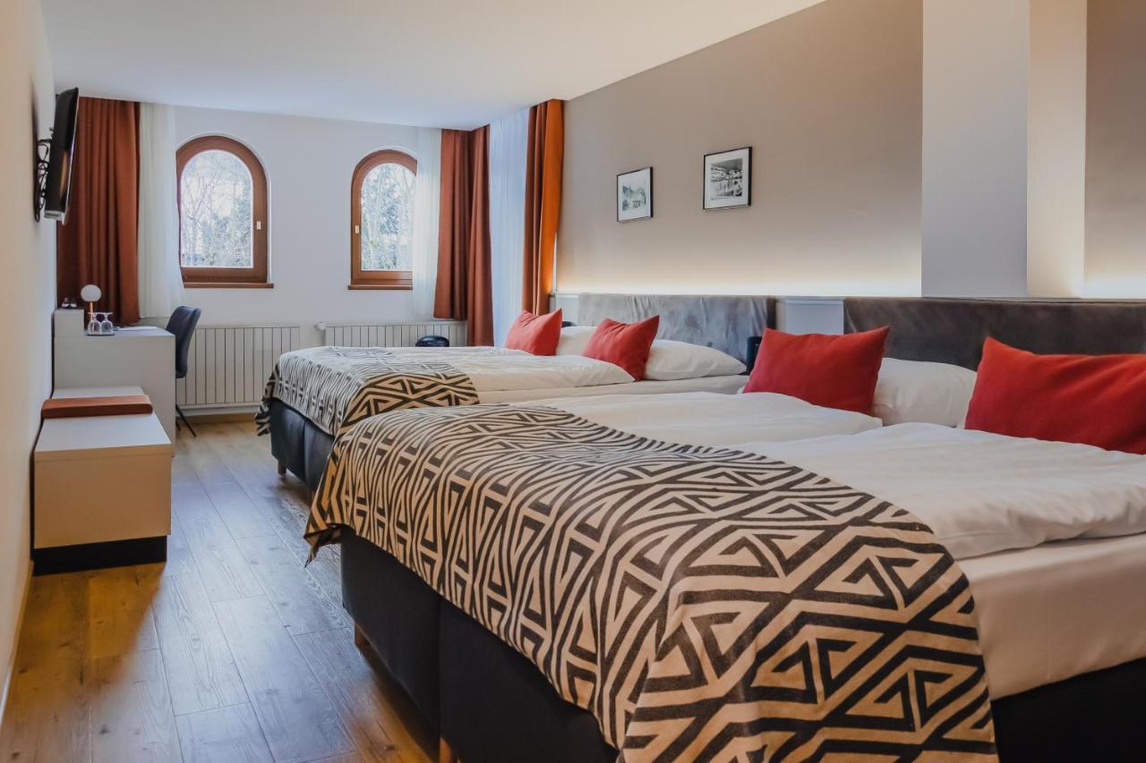 Hotel Alpenblick Kreischberg 장크트 로렌첸 오프 무라우 외부 사진